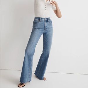 COPY - Madewell 11” High Rise Flare Jeans